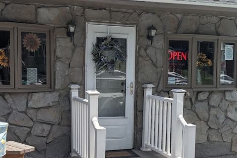 Babes Cafe And Catering